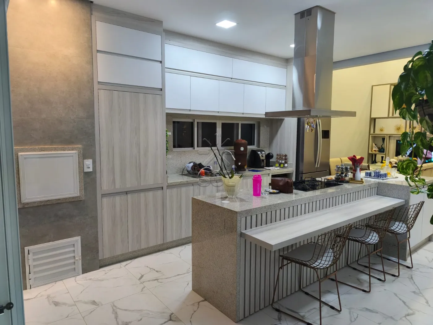 Casa semimobiliada à venda no Condomínio Villa Conscientia, em Foz do Iguaçu/PR - 157,42m² | 3 quartos | Piscina