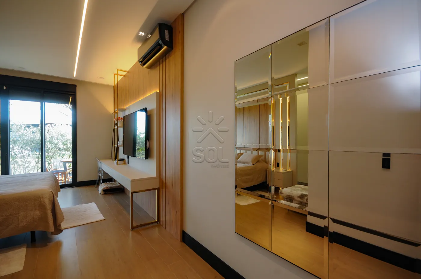 Casa de alto padrão à venda no Condomínio Royal Falls Yacht Residence & Resort, em Foz do Iguaçu/PR - 374,29m² | 4 suítes | Piscina
