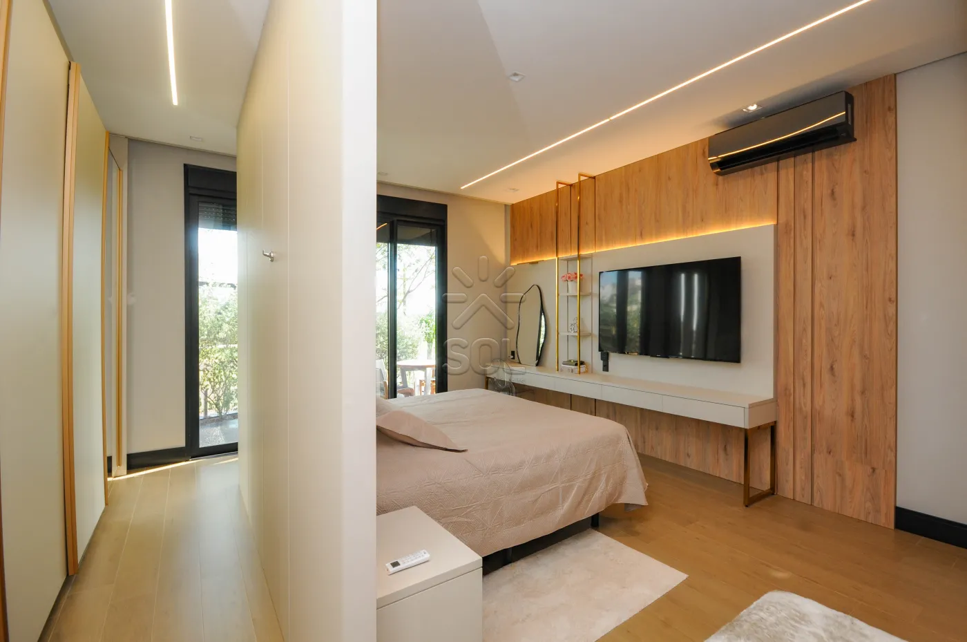 Casa de alto padrão à venda no Condomínio Royal Falls Yacht Residence & Resort, em Foz do Iguaçu/PR - 374,29m² | 4 suítes | Piscina