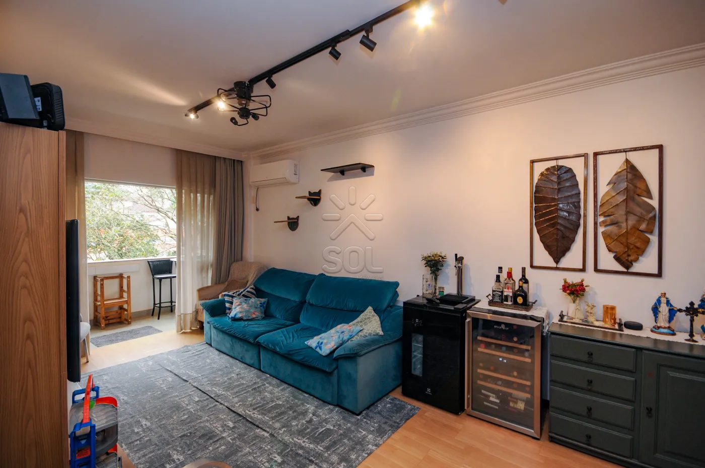 Apartamento reformado à venda no Edifício Villa Sorrento, no Centro de Foz do Iguaçu/PR - 86,31m² | 3 quartos