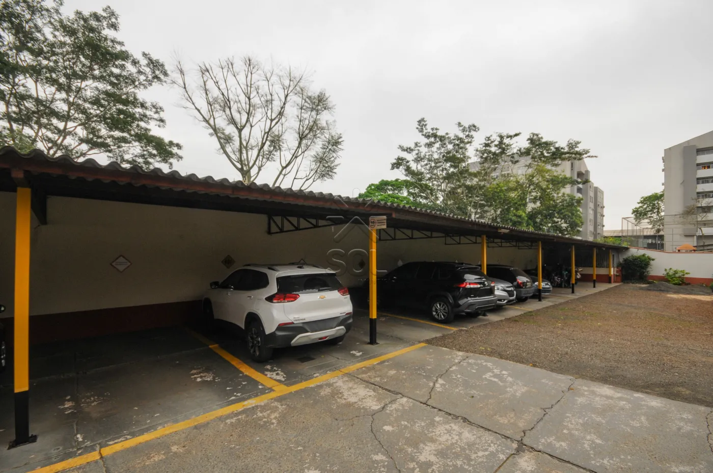 Apartamento reformado à venda no Edifício Villa Sorrento, no Centro de Foz do Iguaçu/PR - 86,31m² | 3 quartos