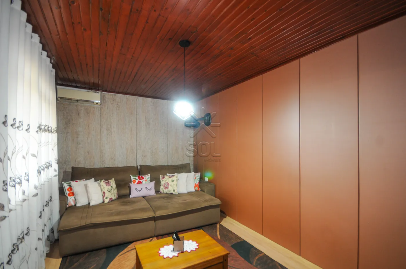 Casa à venda no Jardim Oriente em Foz do Iguaçu/PR - 123,45m² | 3 quartos