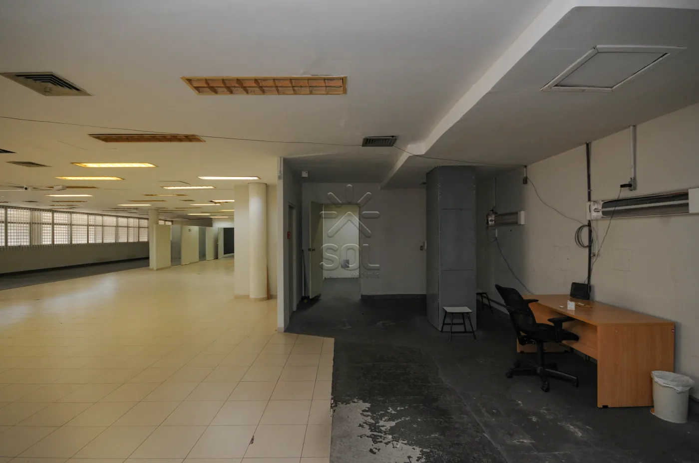 Prédio comercial para venda e locação, Centro - Foz do Iguaçu/PR