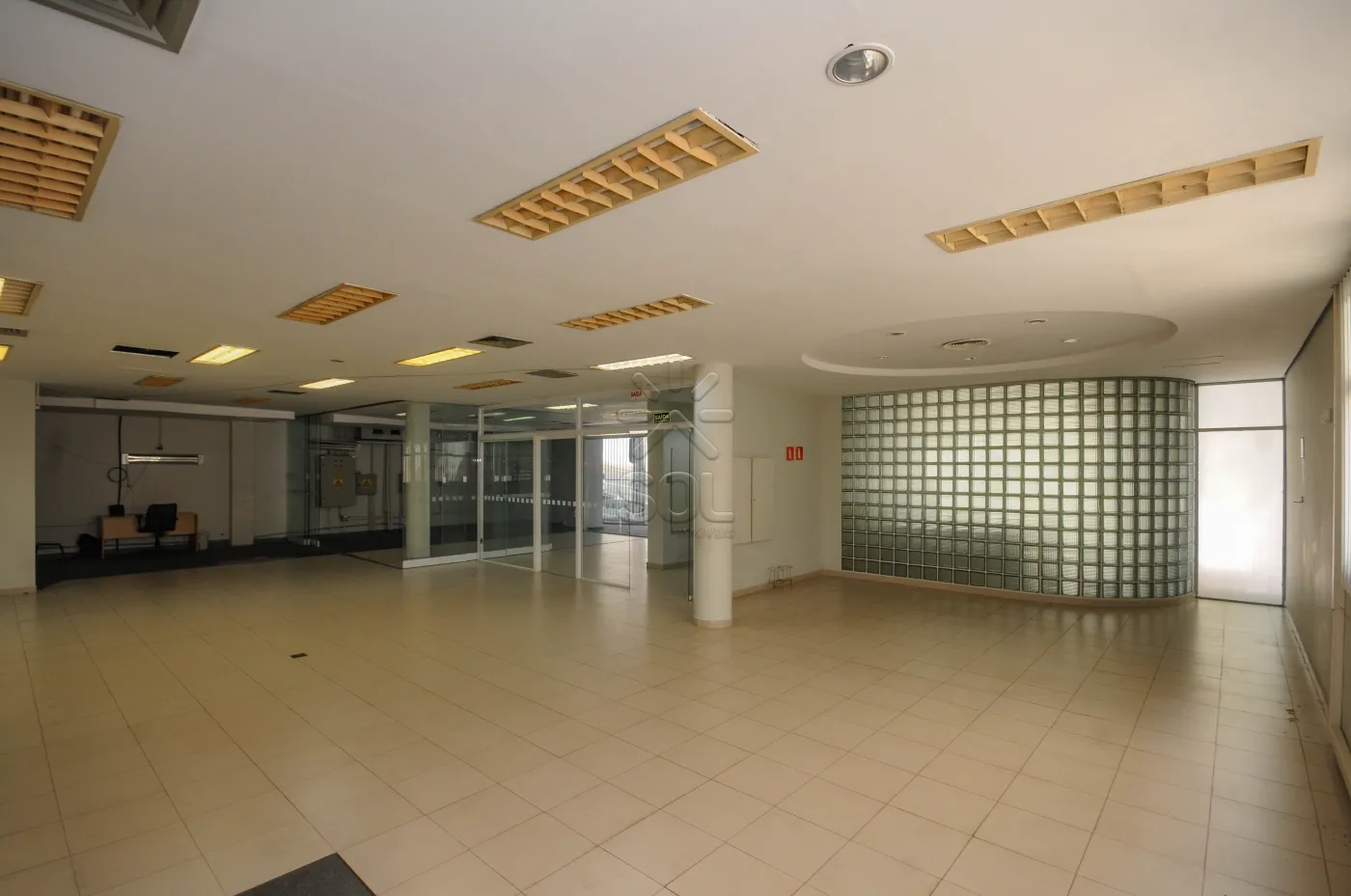 Prédio comercial para venda e locação, Centro - Foz do Iguaçu/PR