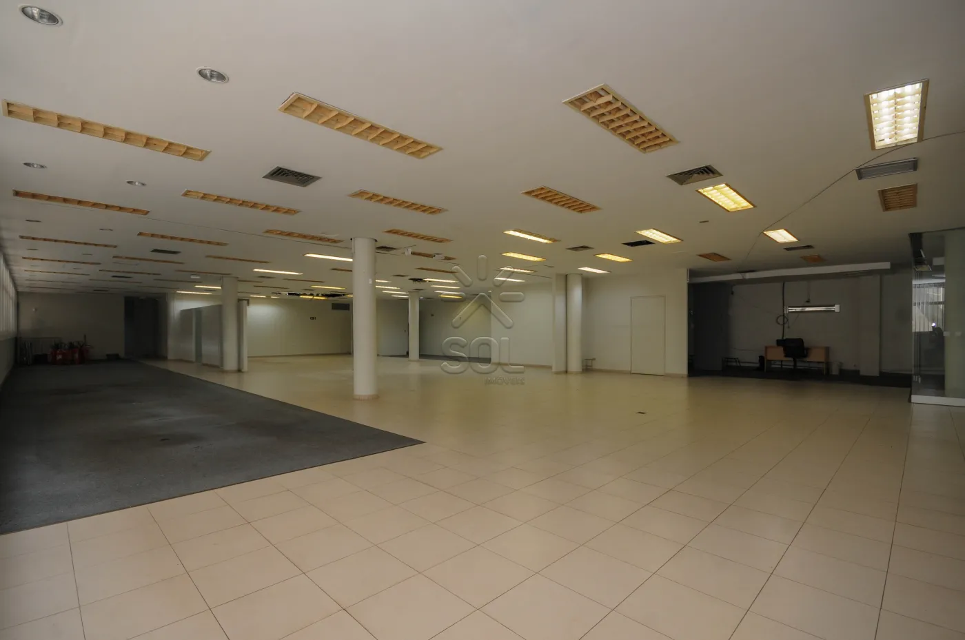 Prédio comercial para venda e locação, Centro - Foz do Iguaçu/PR
