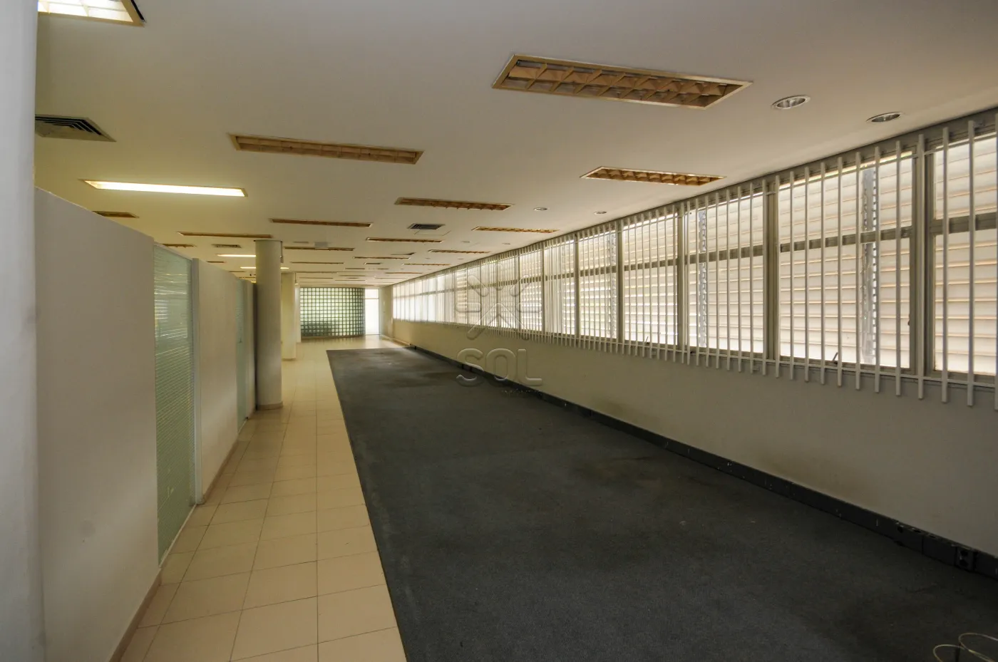 Prédio comercial para venda e locação, Centro - Foz do Iguaçu/PR