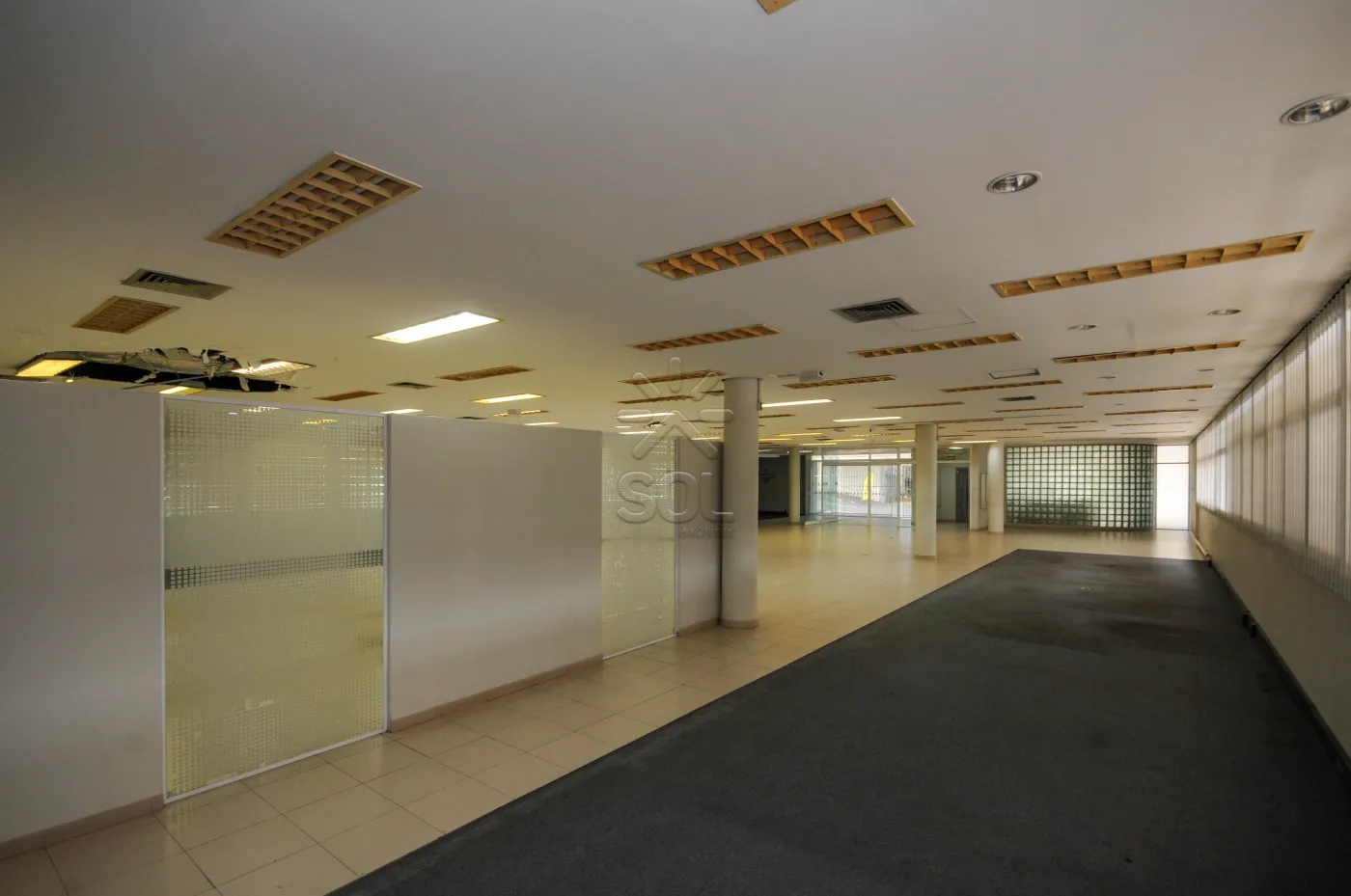 Prédio comercial para venda e locação, Centro - Foz do Iguaçu/PR