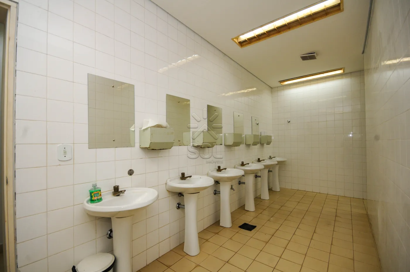 Prédio comercial para venda e locação, Centro - Foz do Iguaçu/PR
