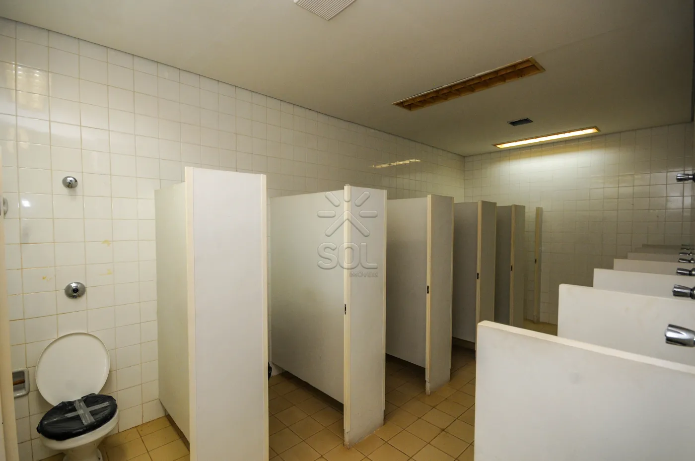 Prédio comercial para venda e locação, Centro - Foz do Iguaçu/PR