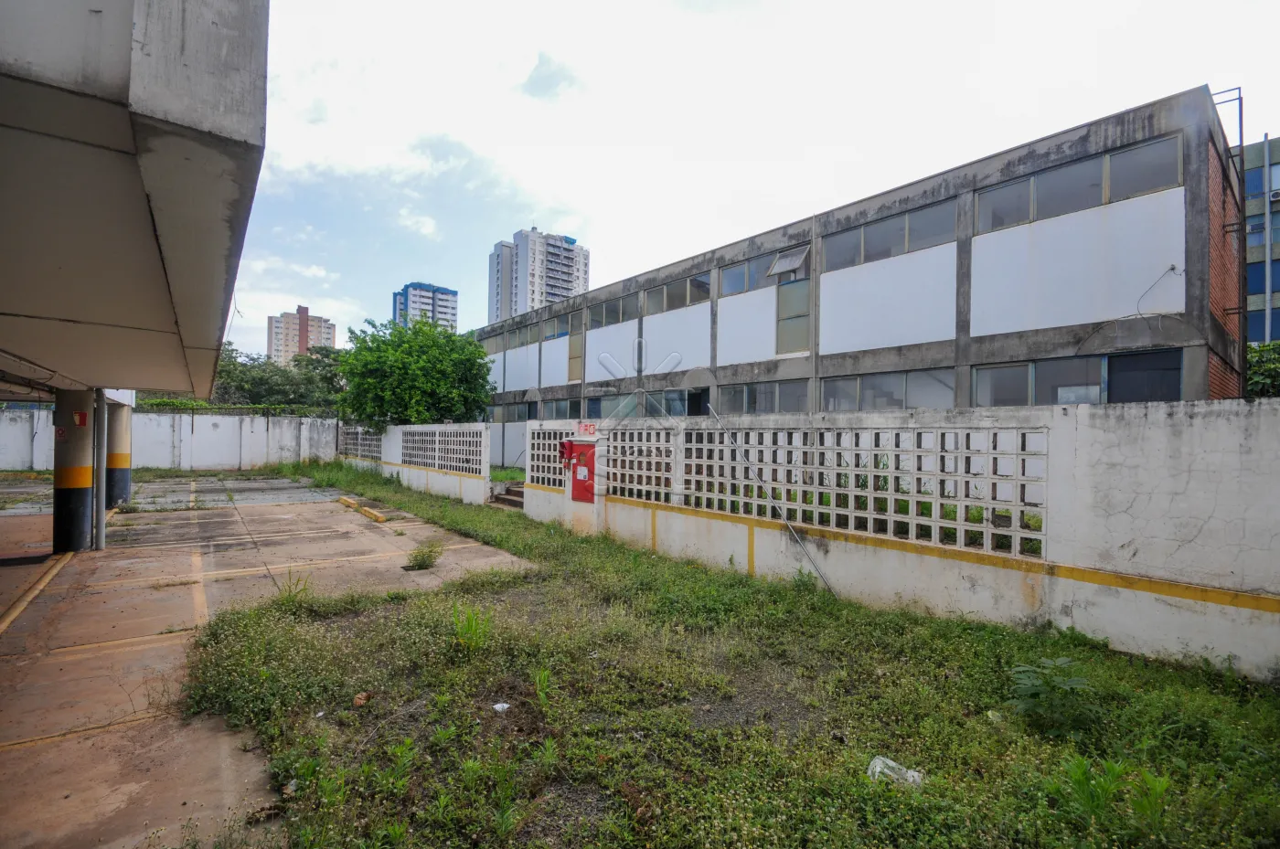 Prédio comercial para venda e locação, Centro - Foz do Iguaçu/PR