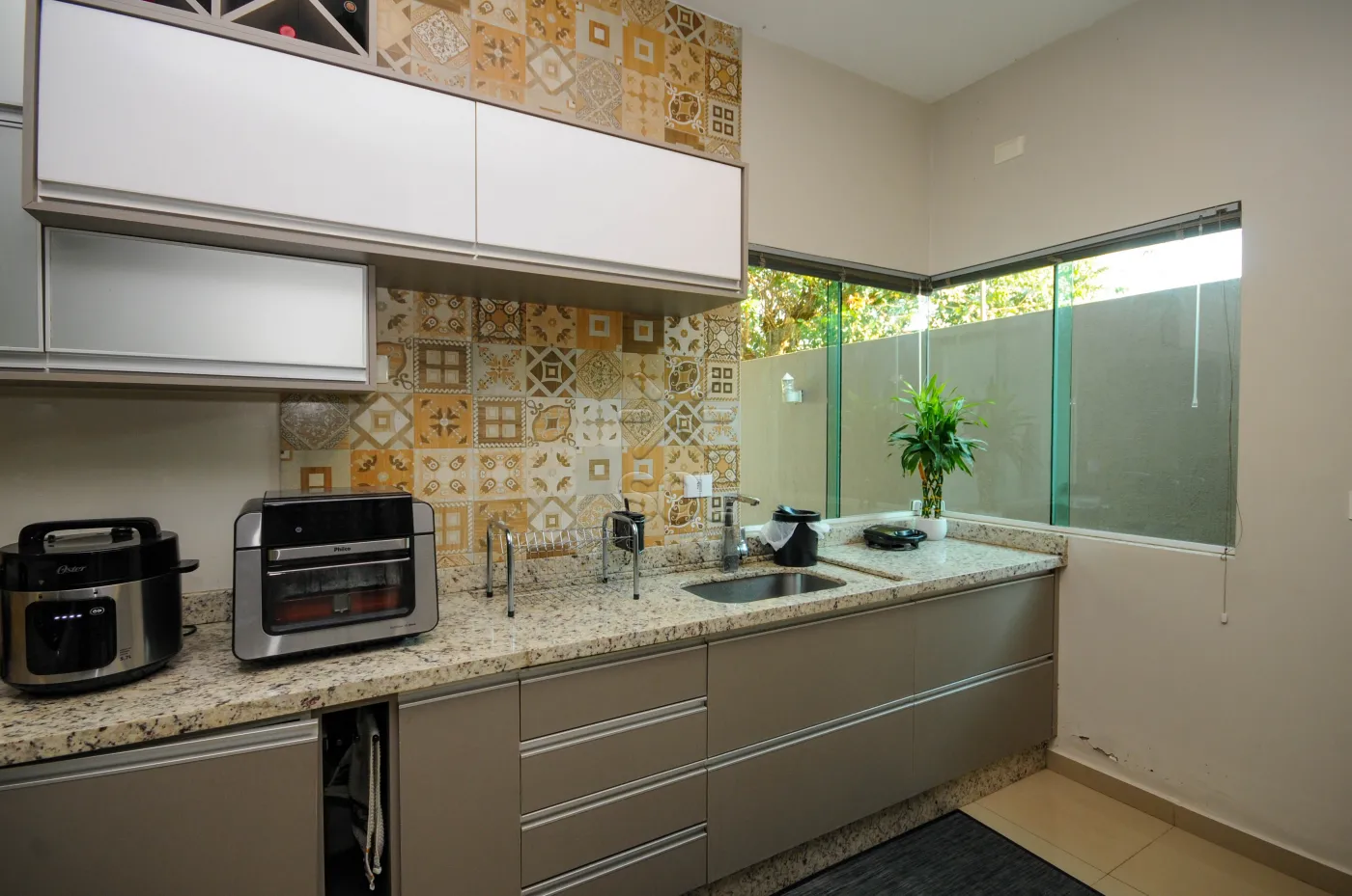 Casa à venda no Parque Presidente em Foz do Iguaçu/PR - 150,96m² | 3 quartos sendo 1 suíte