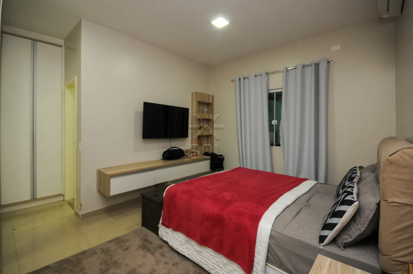 Casa à venda no Parque Presidente em Foz do Iguaçu/PR - 150,96m² | 3 quartos sendo 1 suíte