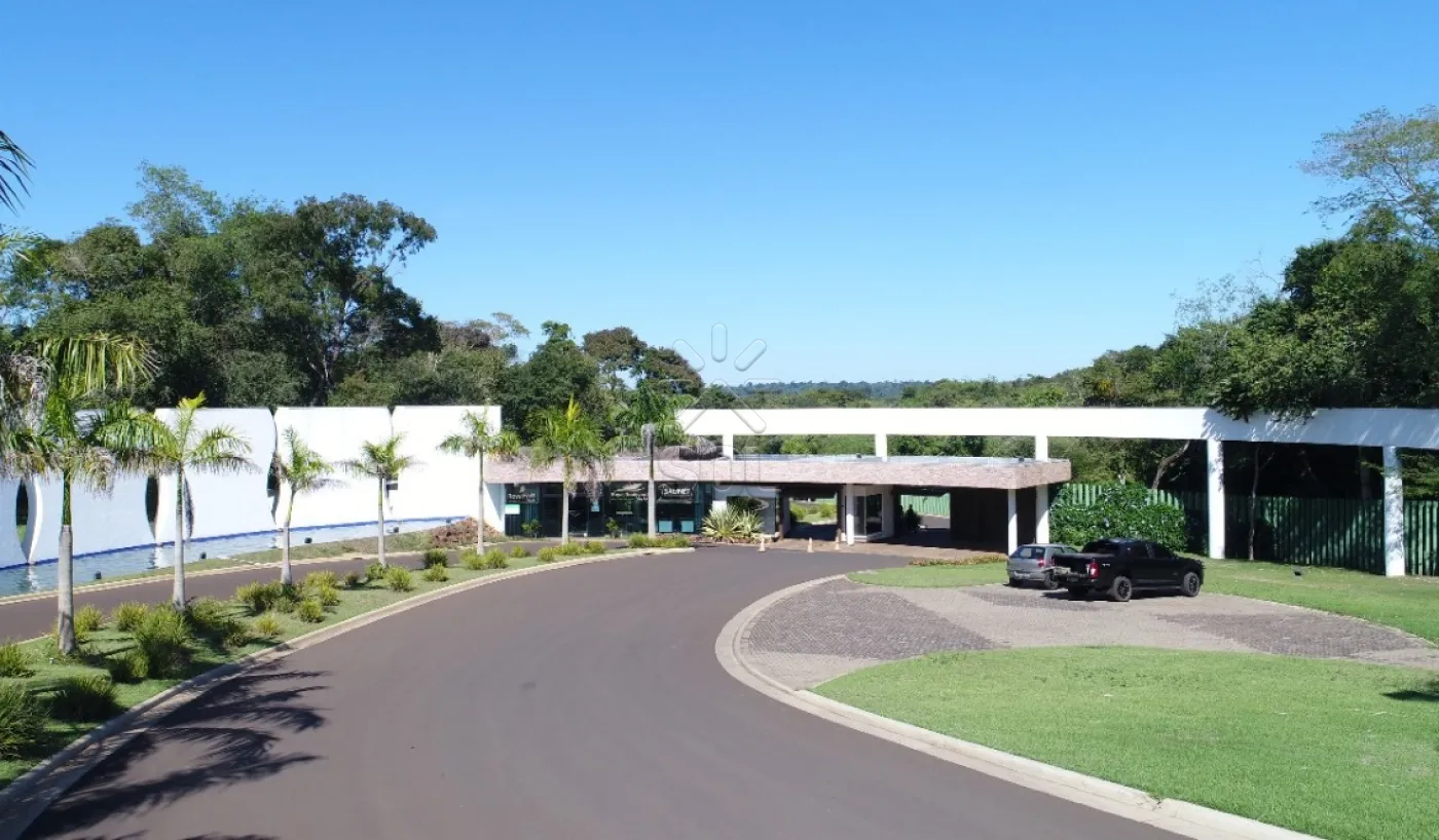 Terreno amplo à venda no Condomínio Royal Falls Yacht Residence e Resort em Foz do Iguaçu/PR - 500m²