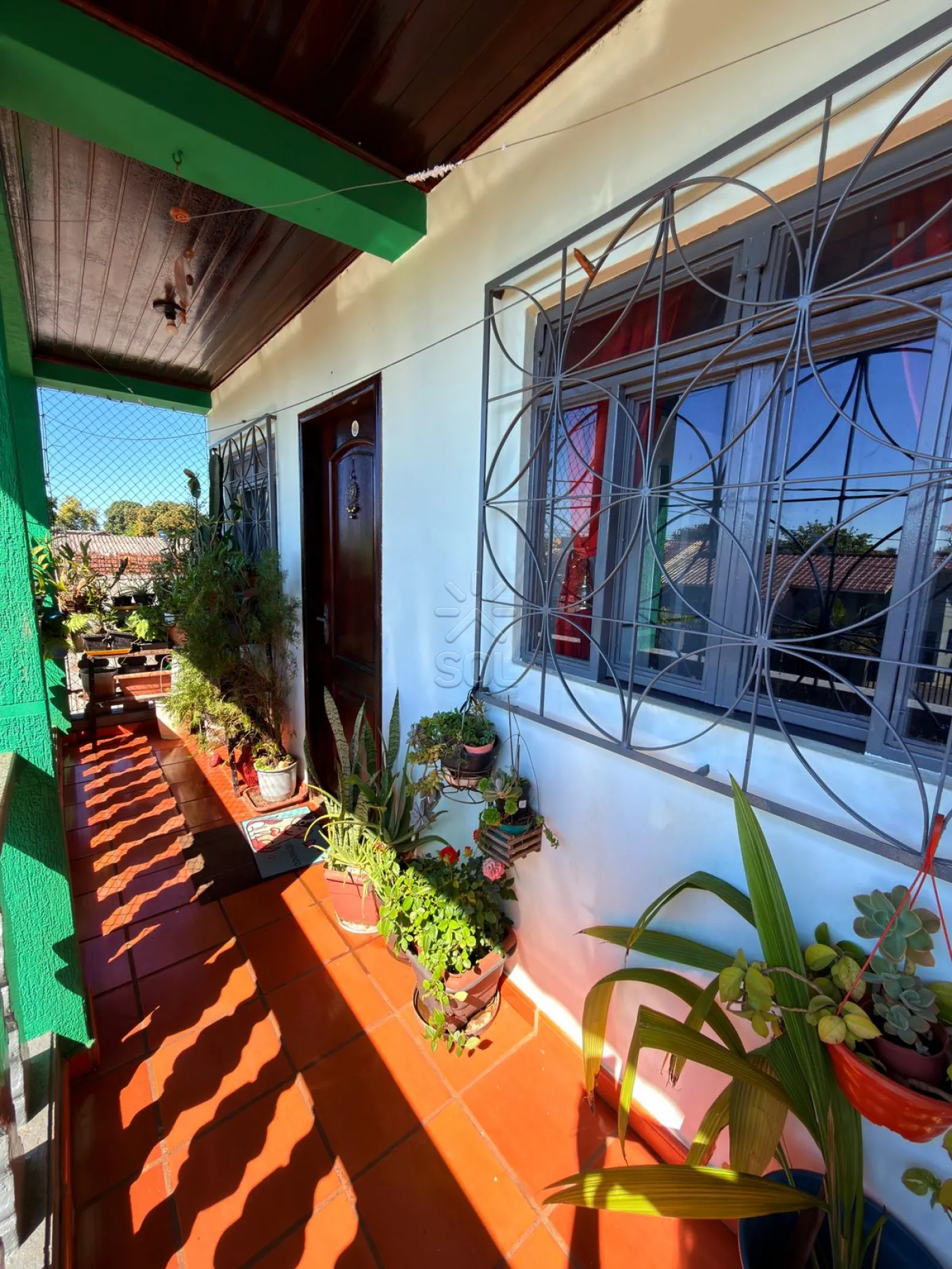 Sobrado à venda no Jardim das Flores em Foz do Iguaçu - 331,18m² construídos em terreno de 300m²