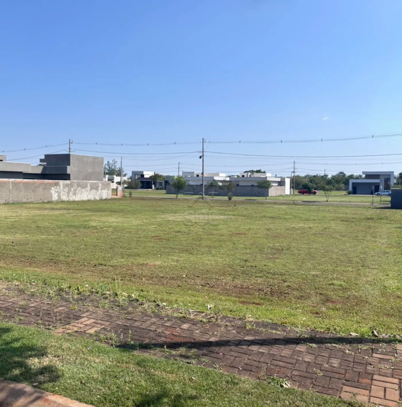 Terreno à Venda no Condomínio Iguaçu em Foz do Iguaçu