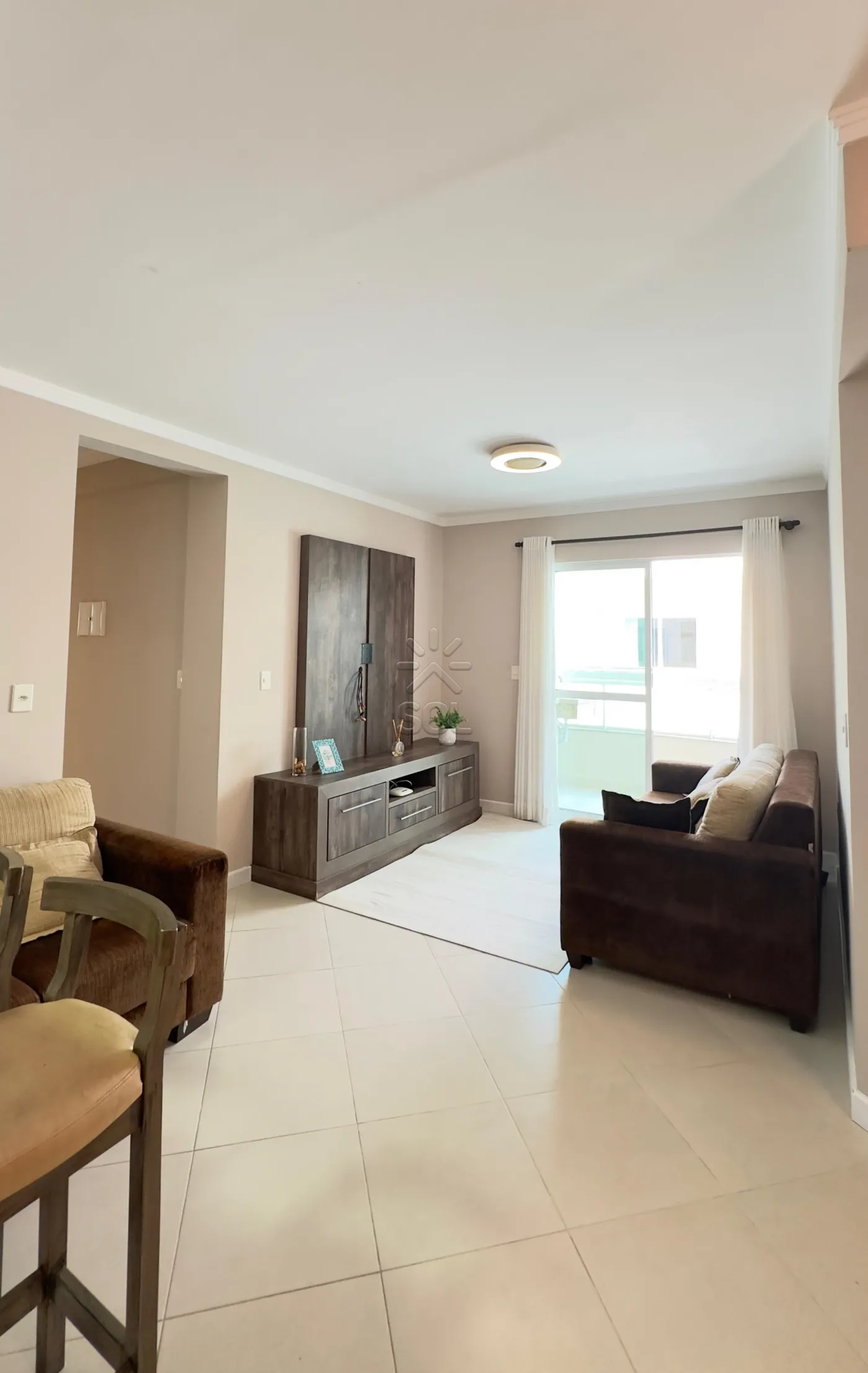 Apartamento pronto para morar à venda no Residencial Villa Toscana - Praia de Bombas, Bombinhas