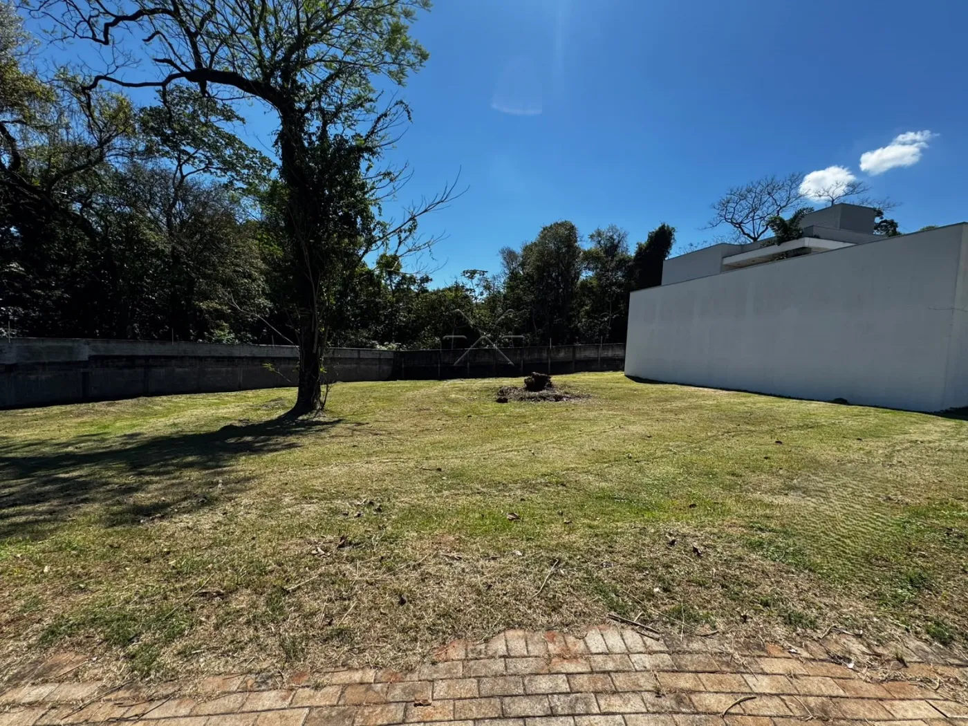 Terreno à venda no Condomínio Esmeralda - Foz do Iguaçu