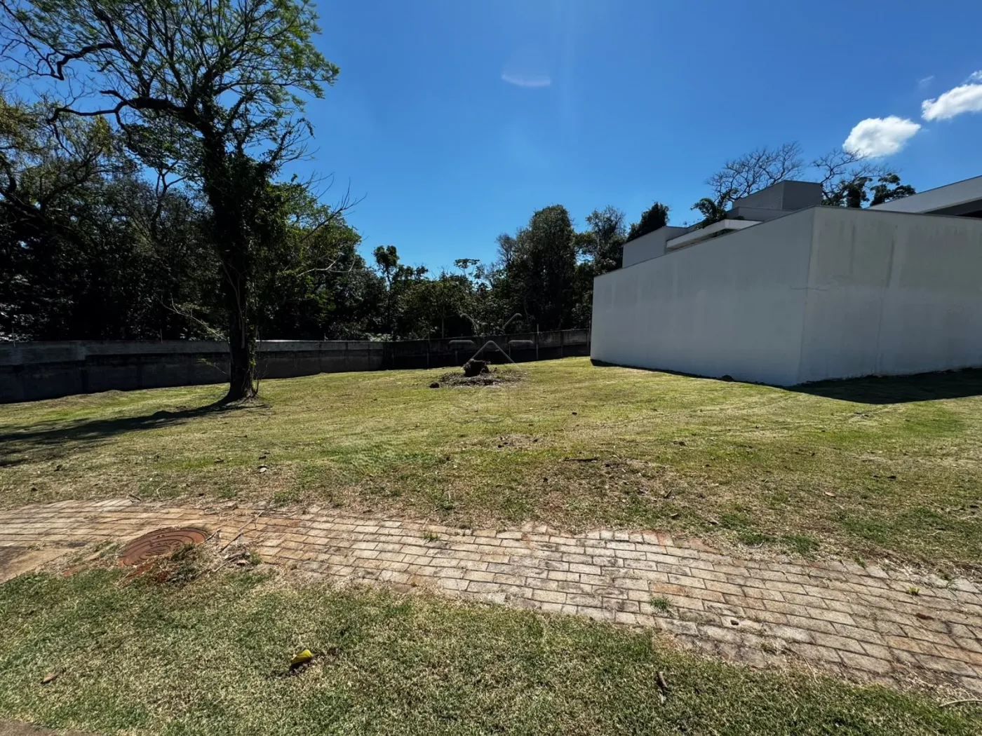 Terreno à venda no Condomínio Esmeralda - Foz do Iguaçu