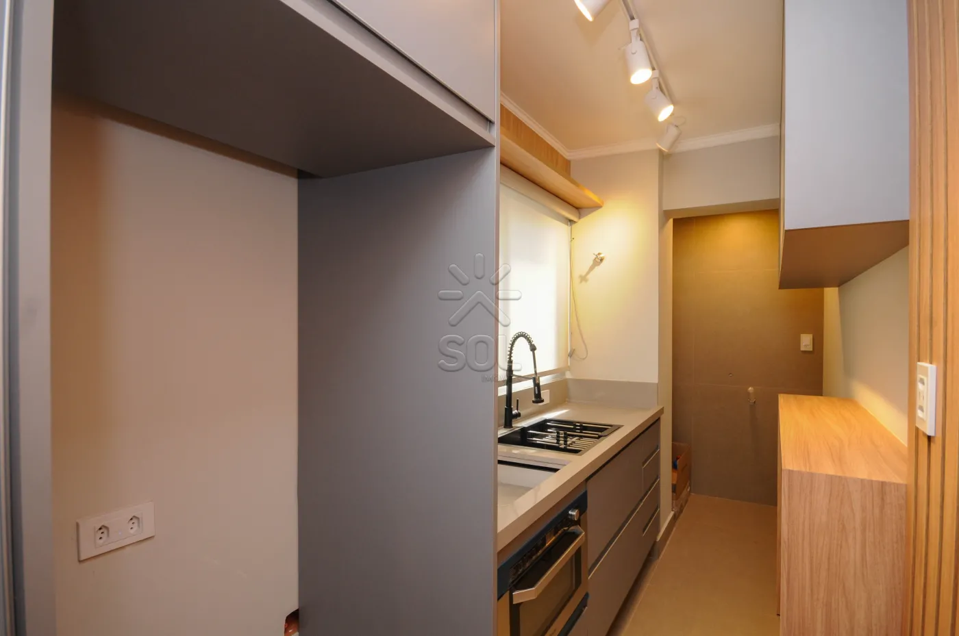 Apartamento semimobiliado à venda no Edifício Foz Residence Service - Centro, Foz do Iguaçu