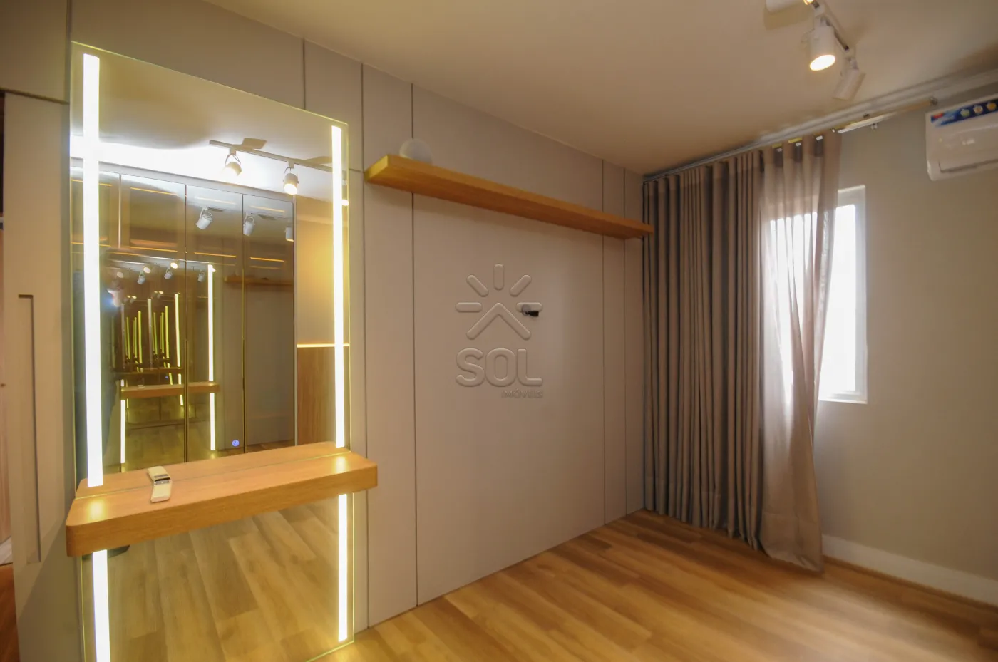 Apartamento semimobiliado à venda no Edifício Foz Residence Service - Centro, Foz do Iguaçu