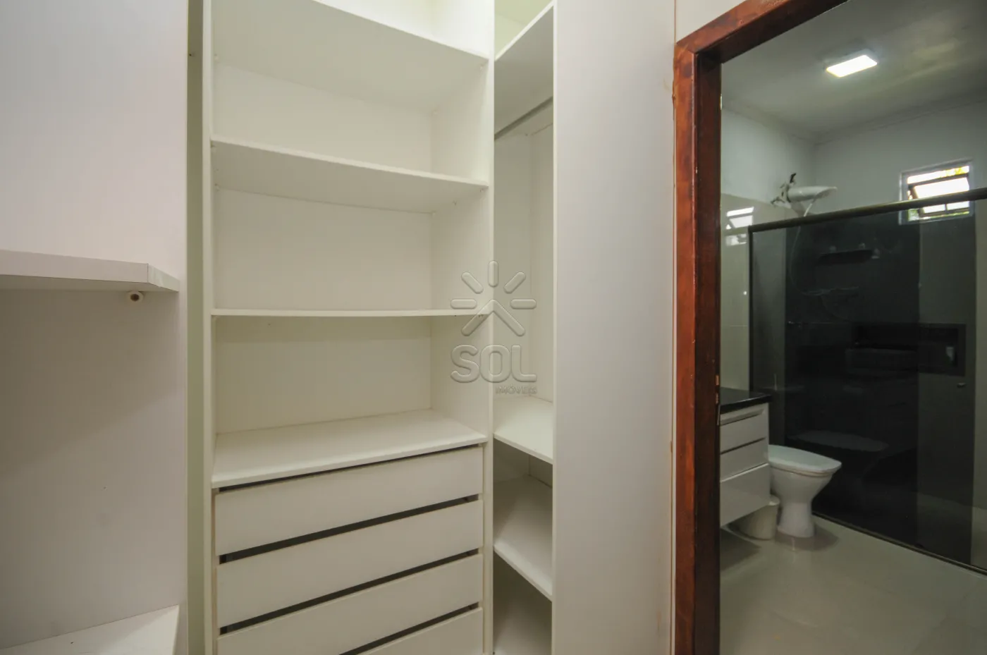 Imóvel com 2 casas à venda no Centro de Foz do Iguaçu