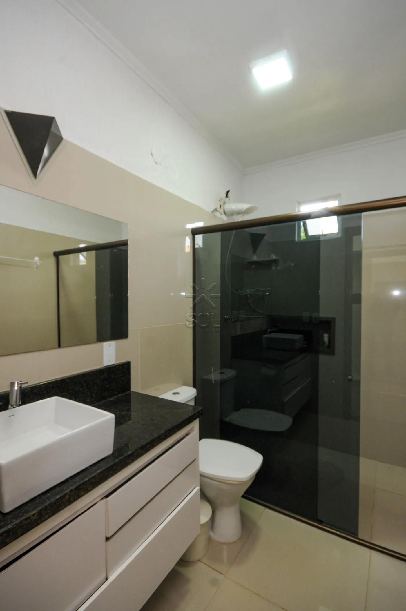 Imóvel com 2 casas à venda no Centro de Foz do Iguaçu
