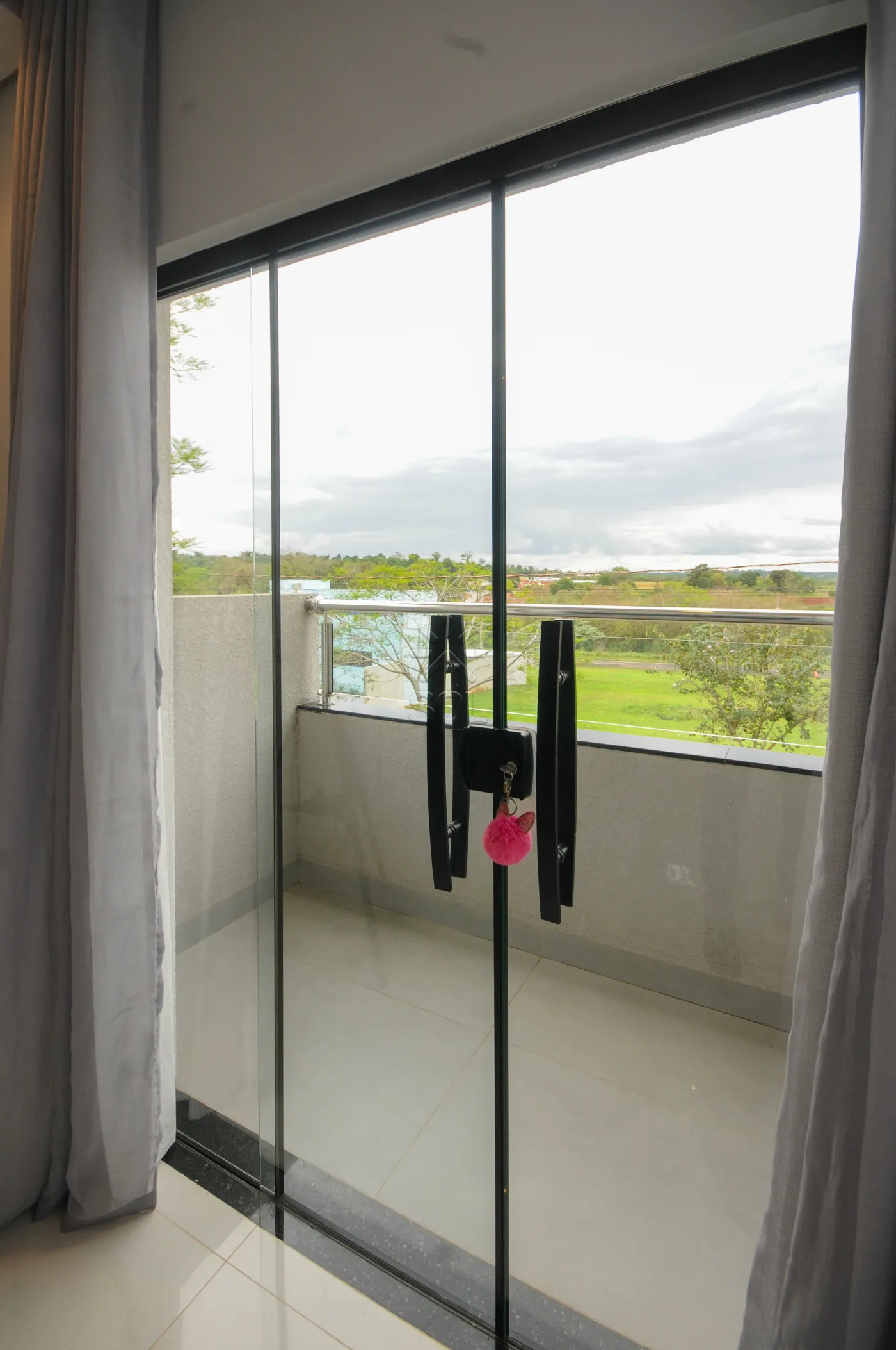 Sobrado de alto padrão à venda no Condomínio Villa Conscientia Asa Sul - Foz do Iguaçu