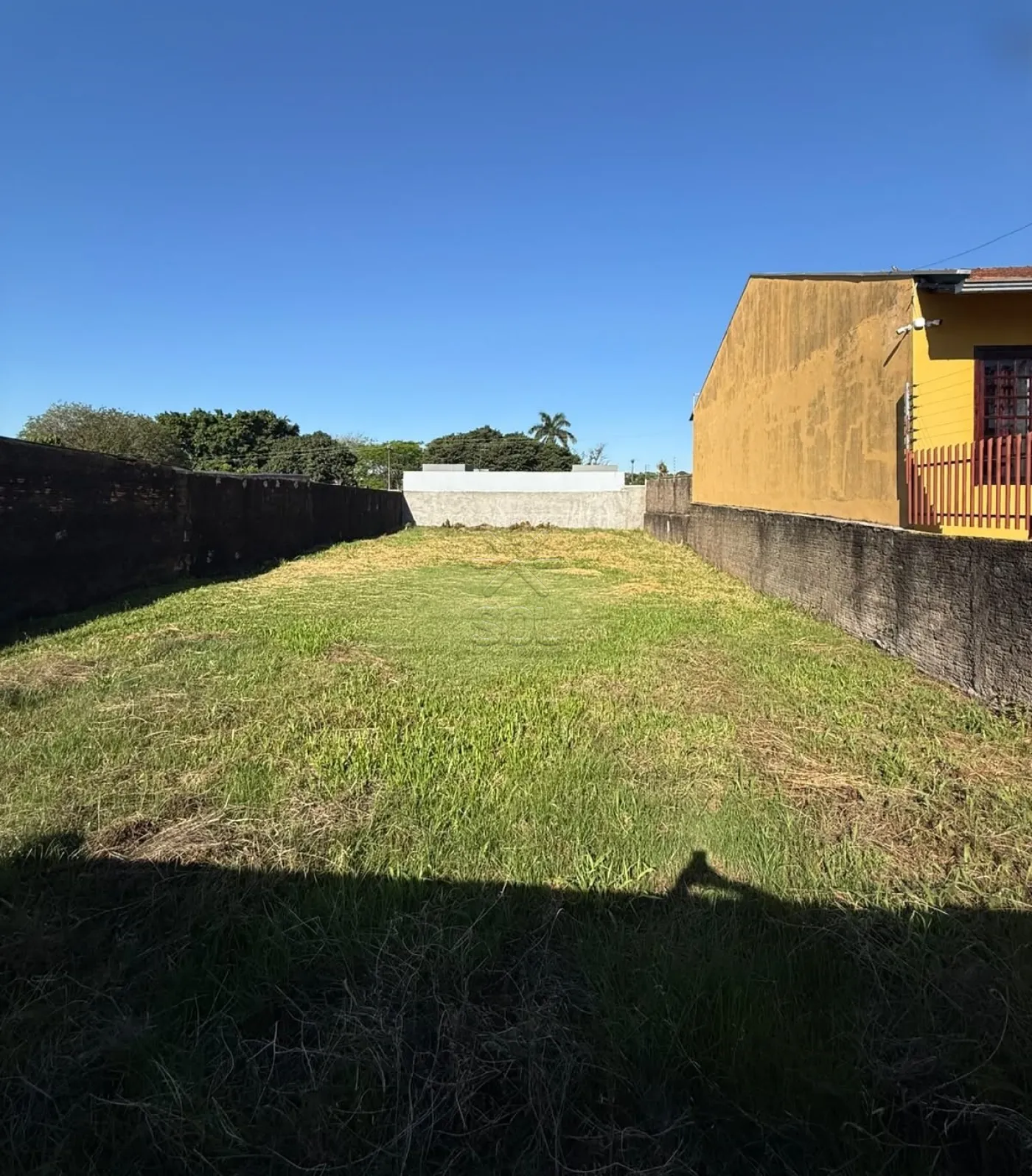 Terreno à venda no Jardim Santa Rosa em Foz do Iguaçu - 388,20m²