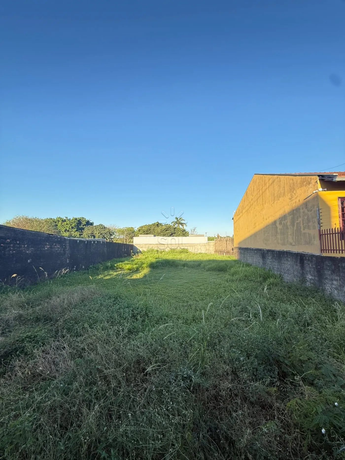 Terreno à venda no Jardim Santa Rosa em Foz do Iguaçu - 388,20m²