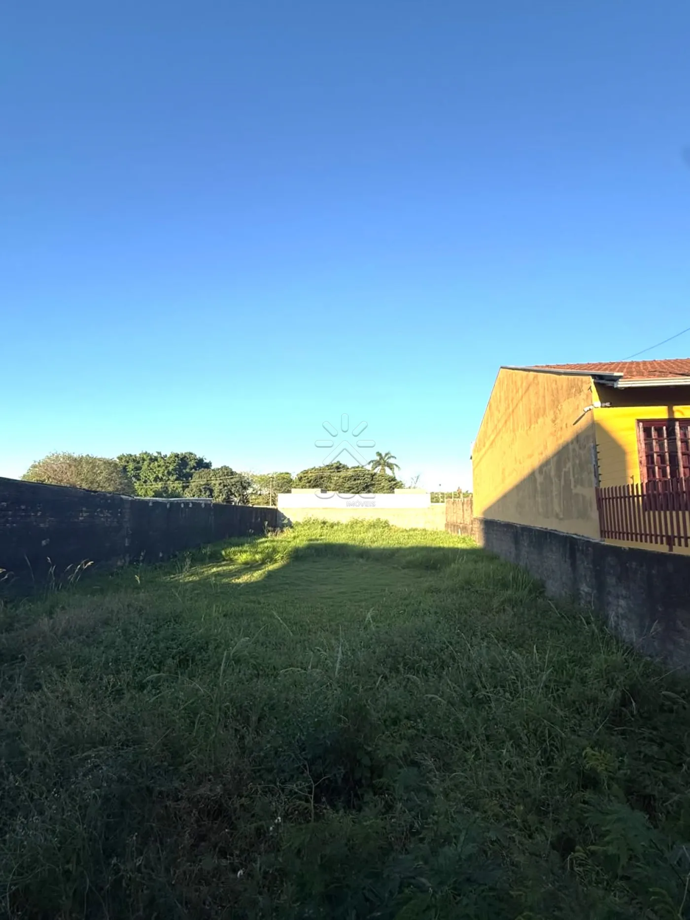 Terreno à venda no Jardim Santa Rosa em Foz do Iguaçu - 388,20m²