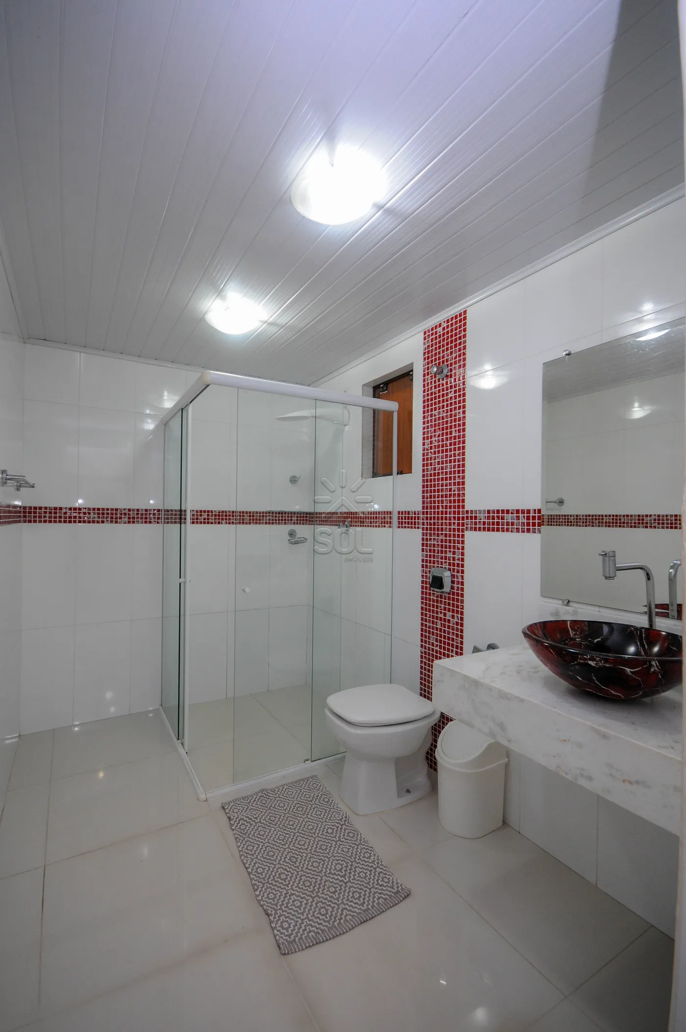 Casa semimobiliada à venda no Jardim Belvedere em Foz do Iguaçu