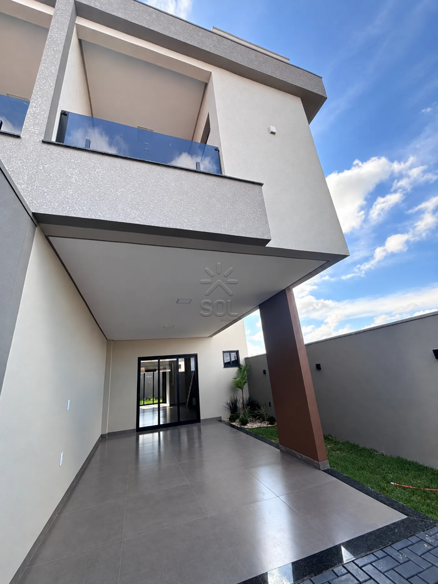 Sobrado novo à venda no Bairro Belo Horizonte - Medianeira/PR