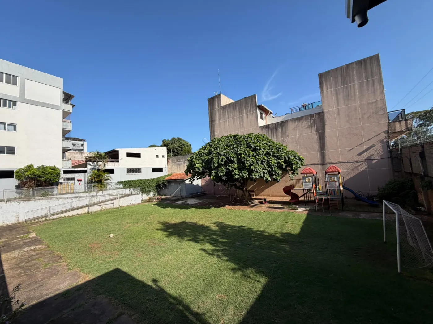 Prédio comercial e residencial + terreno à venda na Vila Portes - Foz do Iguaçu/PR