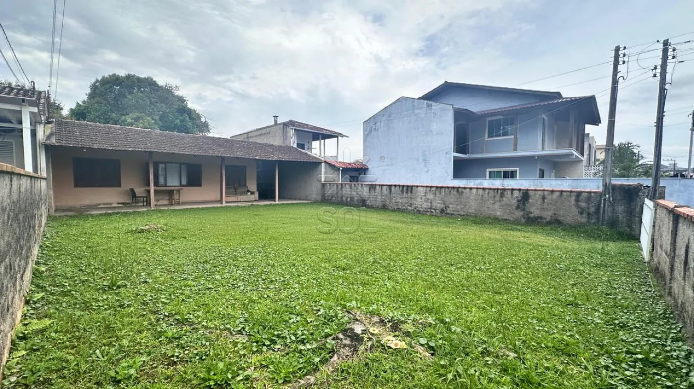 Terreno à venda na Praia da Armação em Penha/SC - 348m²