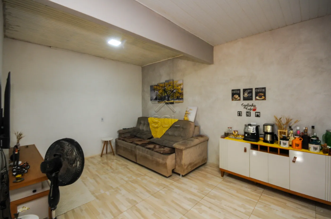 Casa à venda na Vila C em Foz do Iguaçu/PR - 150m² construídos |  Amplo terreno e espaço para aproveitar bons momentos em família!