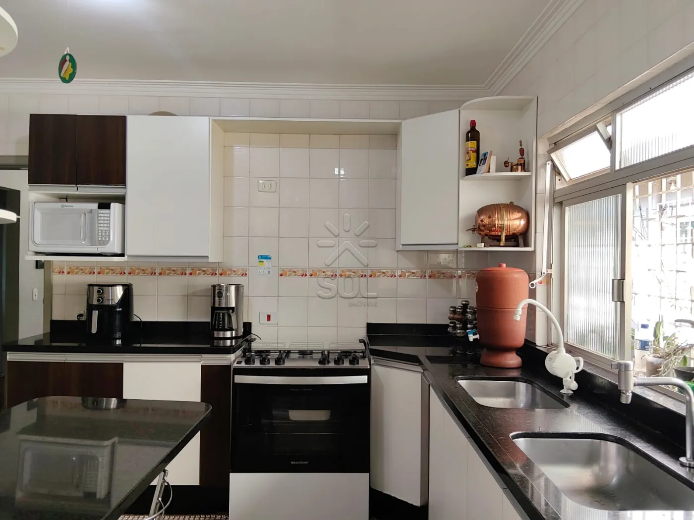 Imóvel com 2 casas à venda na Vila Yolanda em Foz do Iguaçu/PR | Terreno de 1.072m²