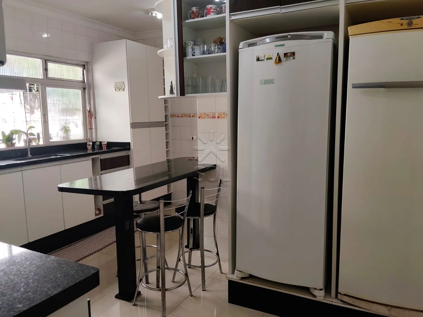 Imóvel com 2 casas à venda na Vila Yolanda em Foz do Iguaçu/PR | Terreno de 1.072m²