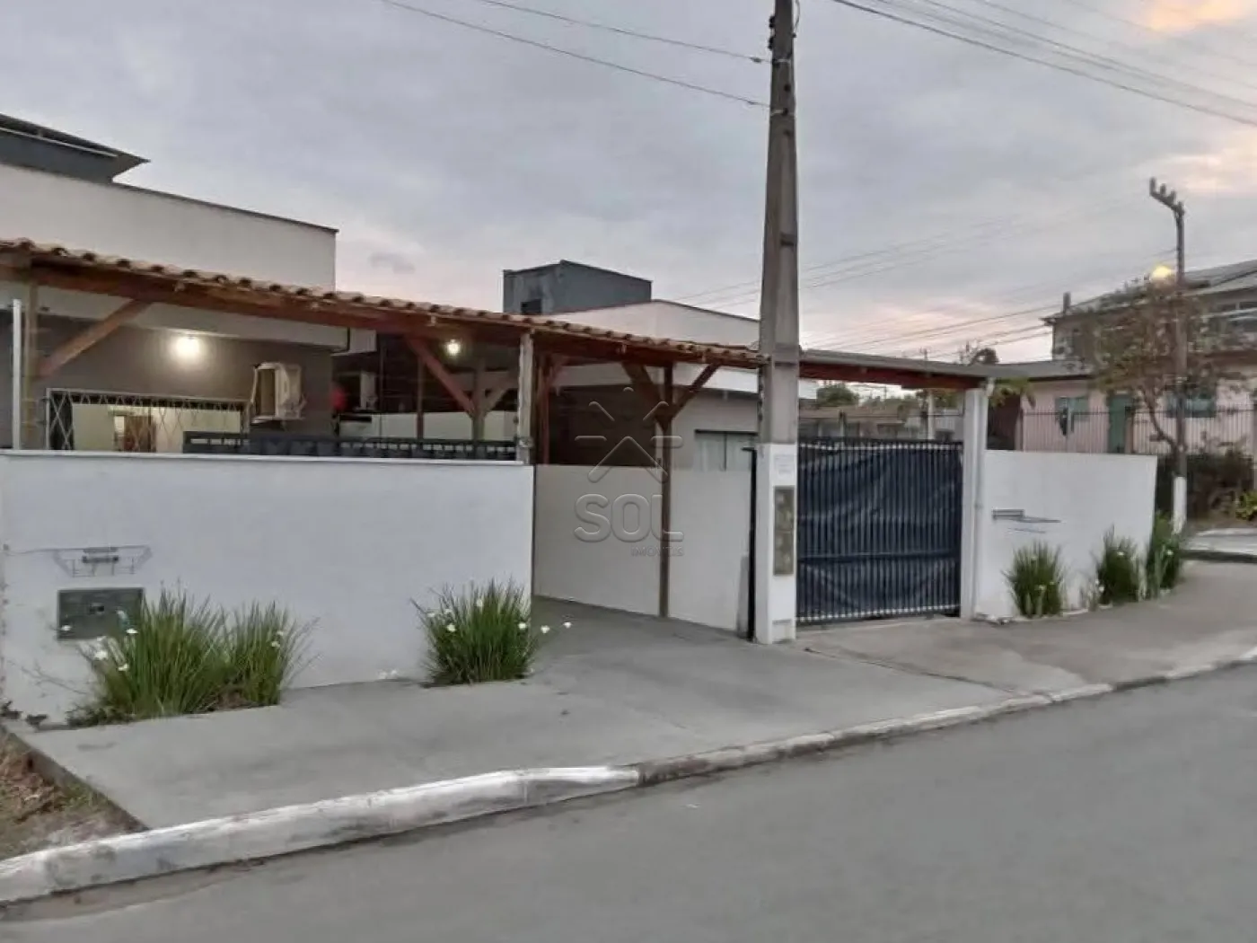 Casa à venda no bairro Nossa Senhora de Fátima em Penha/SC | 1 suíte + 1 quarto