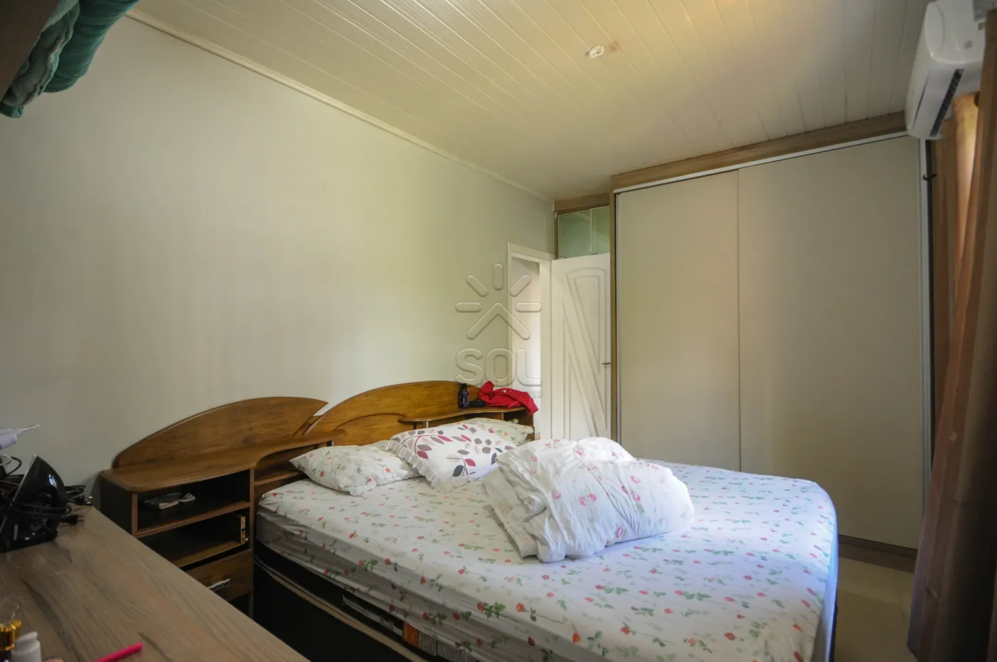 Casa à venda no Jardim Nacional em Foz do Iguaçu/PR | 1 suíte  + 2 quartos | piscina | área com churrasqueira