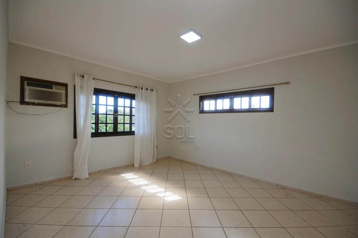 Sobrado para locação e venda no Jardim Lancaster - Foz do Iguaçu/PR