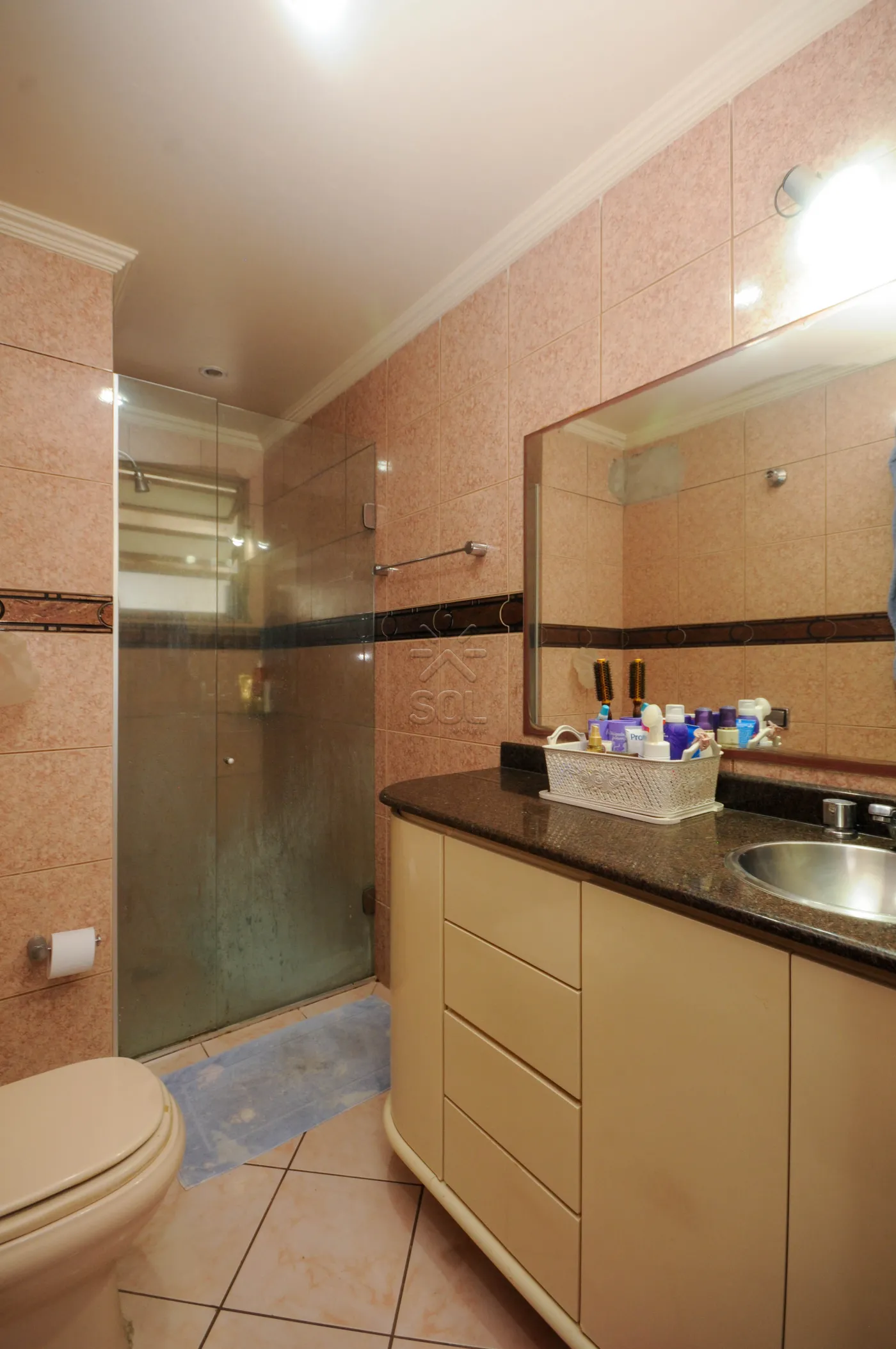 Apartamento amplo à venda no Edifício Rio Negro - Centro de Foz do Iguaçu