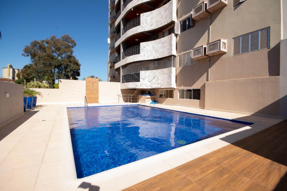 Apartamento amplo e semi-mobiliado à venda no Edifício San Ignácio - Centro de Foz do Iguaçu