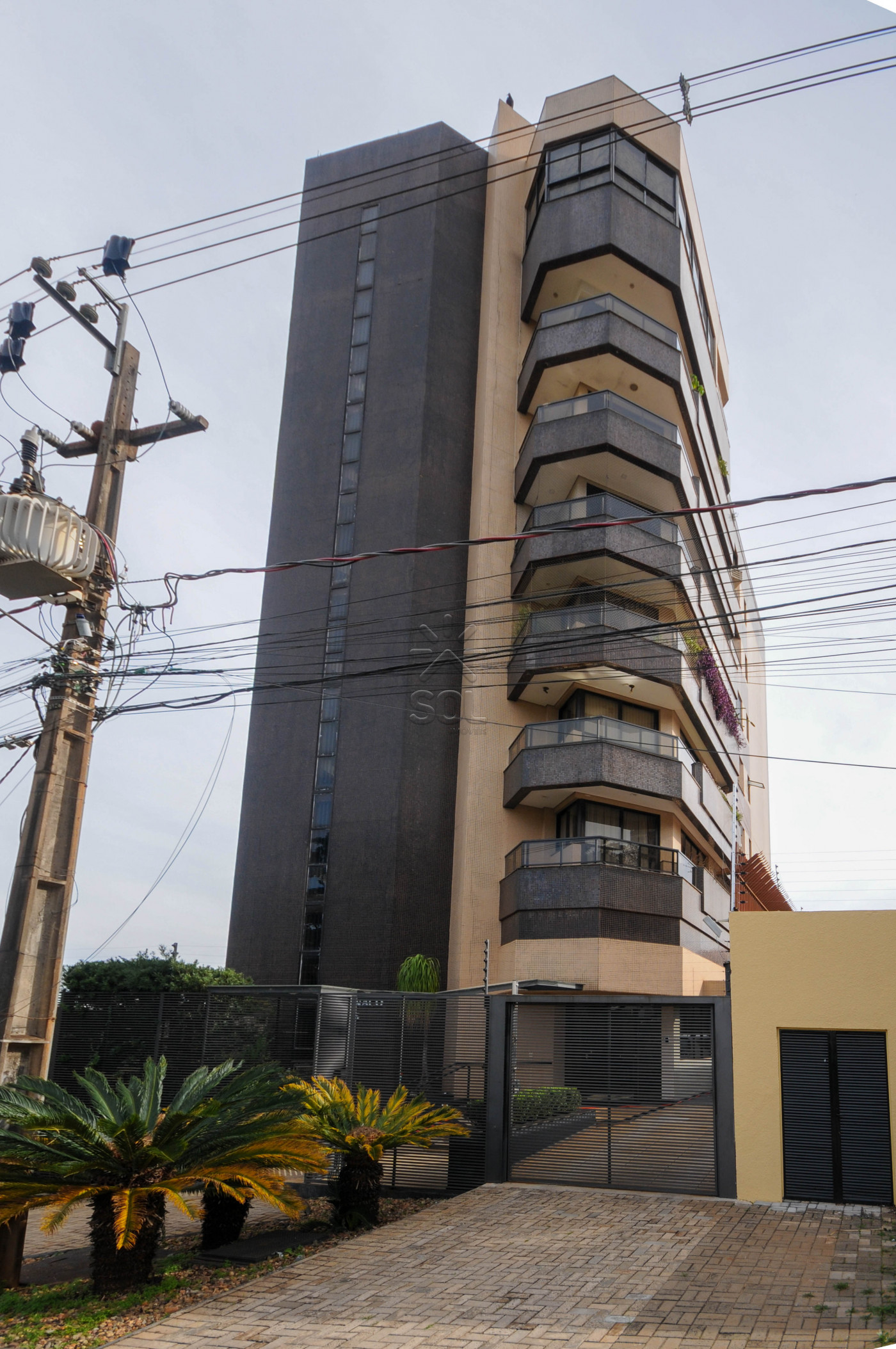 Apartamento para venda ou aluguel no Edifício Monaco - Centro de Foz do Iguaçu