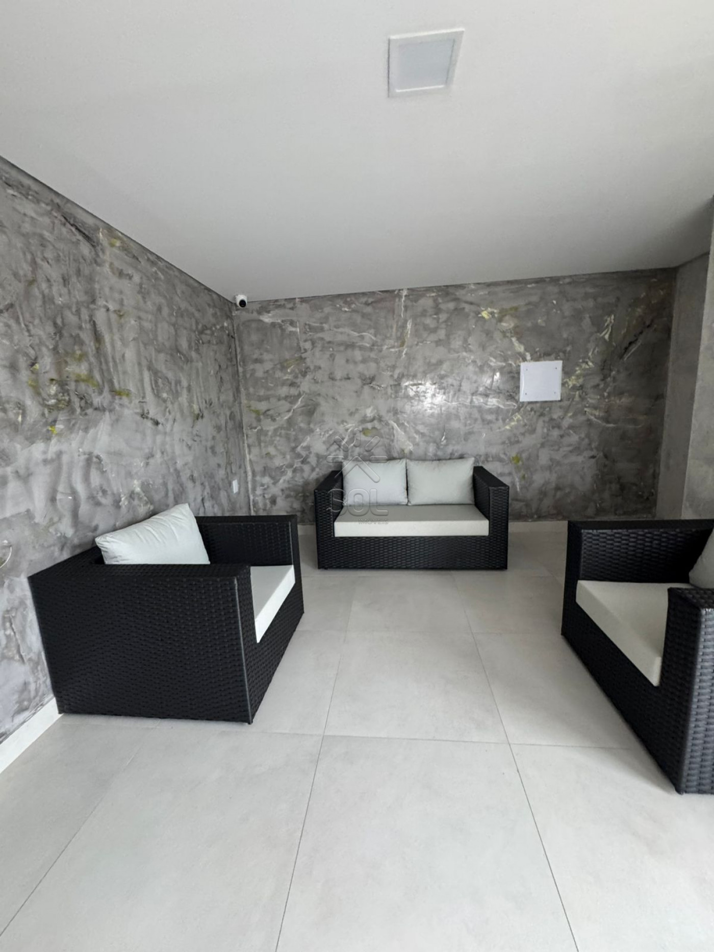 Apartamento mobiliado e de alto padrão à venda no Edifício Torre Del Mar - Centro de Penha/SC