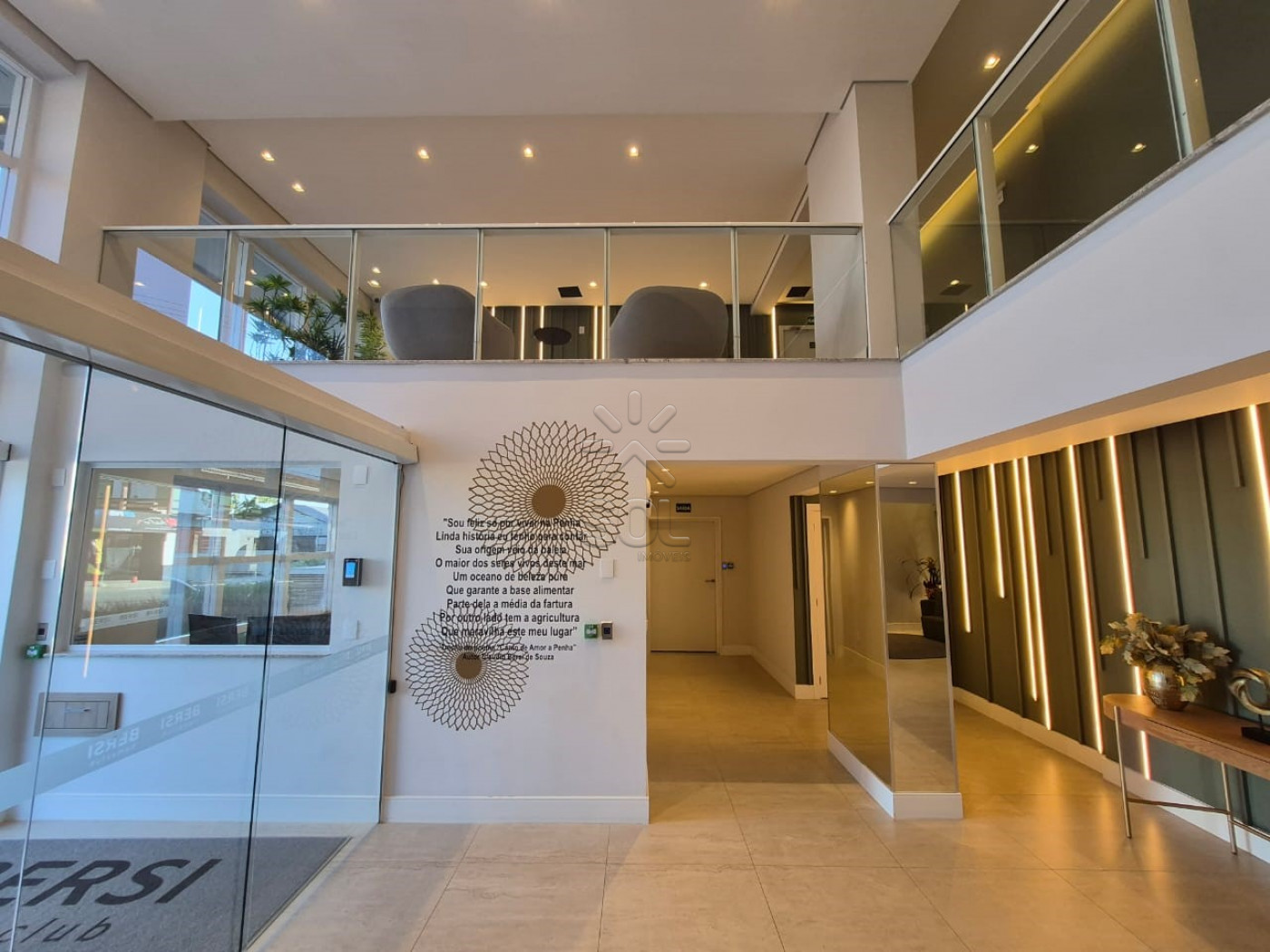 Apartamento de alto padrão à venda no Bersi Home Club em Penha/SC - 3 suítes, 105,50m² e a apenas 300 metros da praia