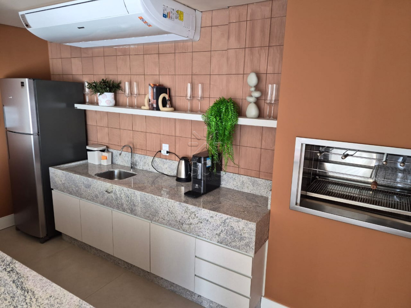 Apartamento de alto padrão à venda no Bersi Home Club em Penha/SC - 3 suítes, 105,50m² e a apenas 300 metros da praia