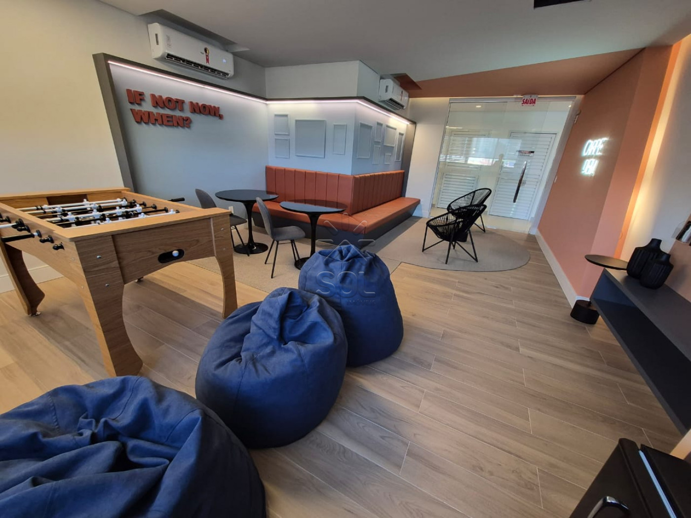 Apartamento de alto padrão à venda no Bersi Home Club em Penha/SC - 3 suítes, 105,50m² e a apenas 300 metros da praia