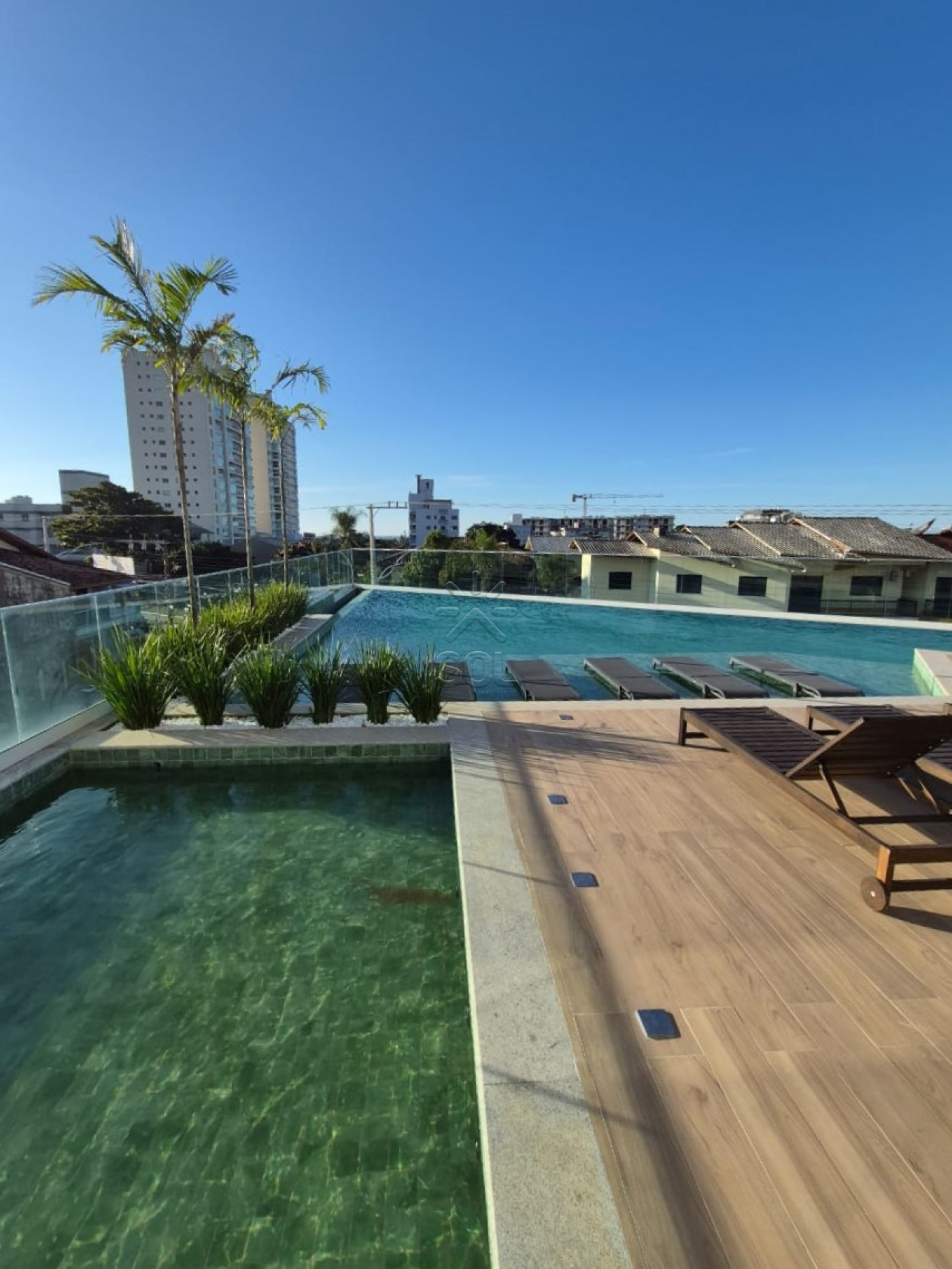 Apartamento de alto padrão à venda no Bersi Home Club em Penha/SC - 3 suítes, 105,50m² e a apenas 300 metros da praia