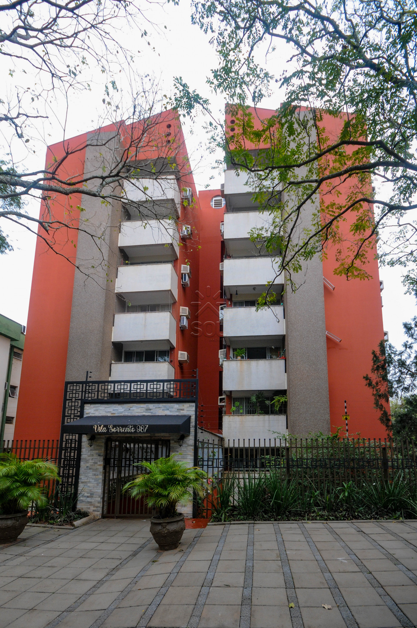 Apartamento reformado à venda no Edifício Villa Sorrento, no Centro de Foz do Iguaçu/PR - 86,31m² | 3 quartos