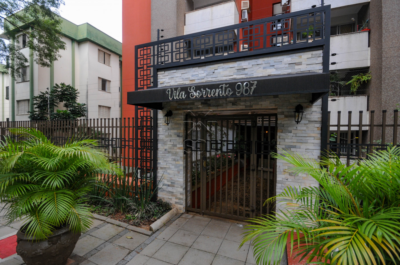 Apartamento reformado à venda no Edifício Villa Sorrento, no Centro de Foz do Iguaçu/PR - 86,31m² | 3 quartos
